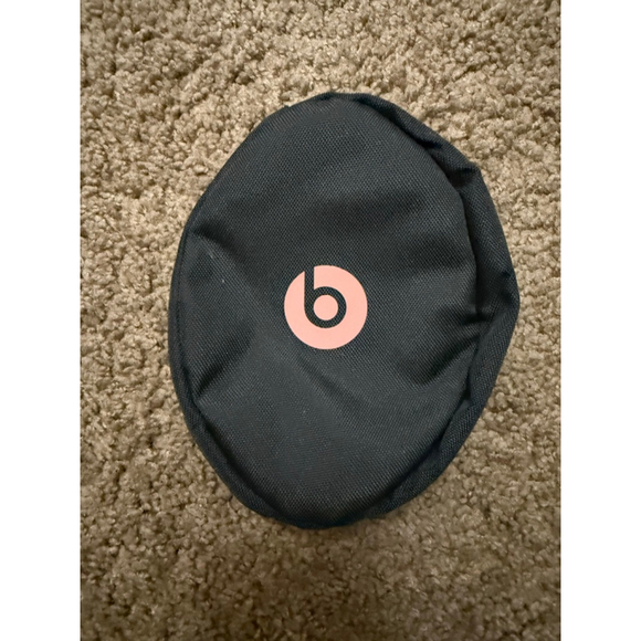 Beats Other - Unisex Beats Headphones Case One Size Black Pink